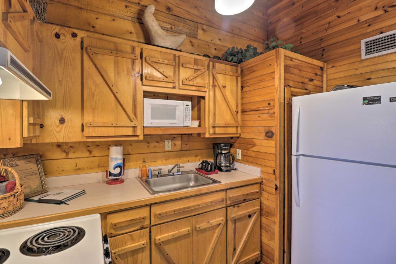 Peaceful Cabin With Hot Tub - Near Broken Bow Lake! Stephens Gap Exteriér fotografie