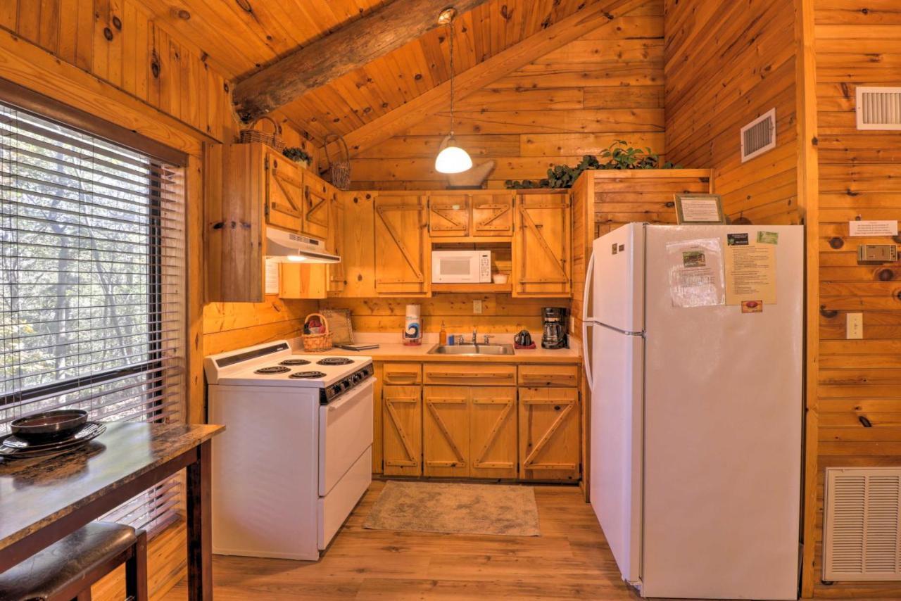 Peaceful Cabin With Hot Tub - Near Broken Bow Lake! Stephens Gap Exteriér fotografie
